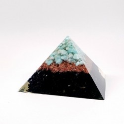 Piramidă orgonica din turmalină neagră si amazonit
